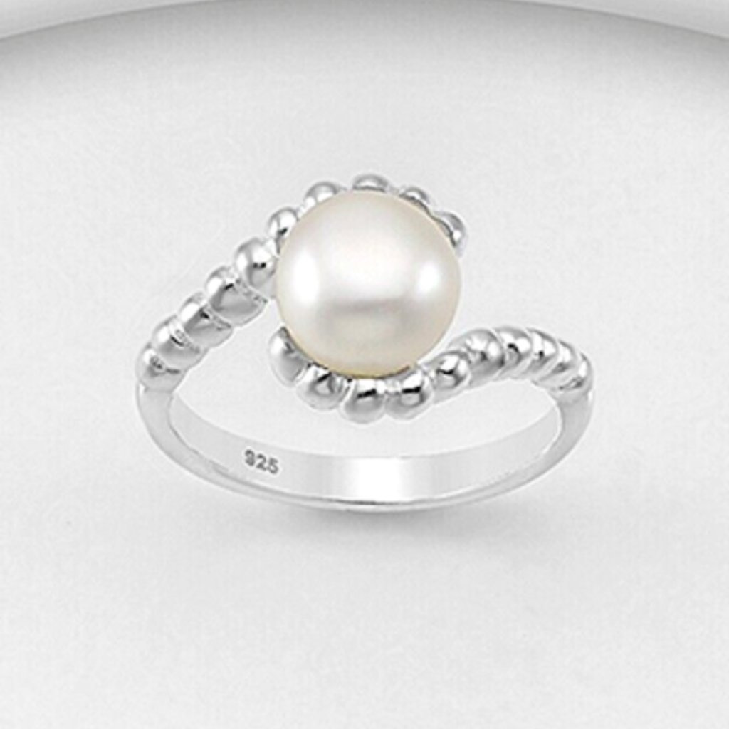 925 Sterling Silver Ring Decorated With Large Fresh Water Pearl New Size 9